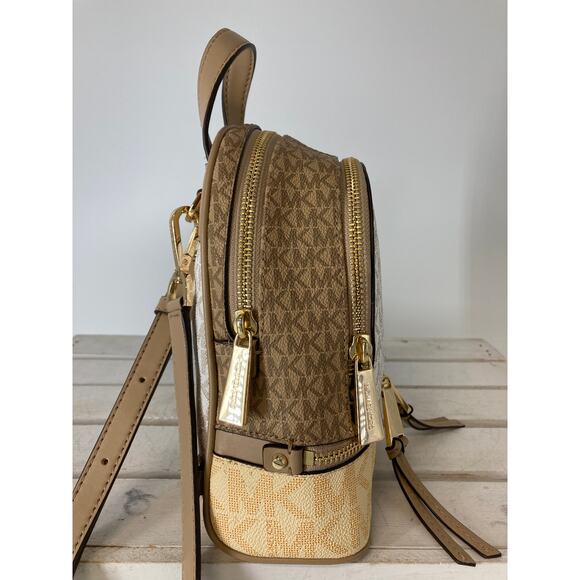 MICHAEL KORS MINI PVC SIGNATURE PRINT CROSSBODY BAG - Picture 3 of 15